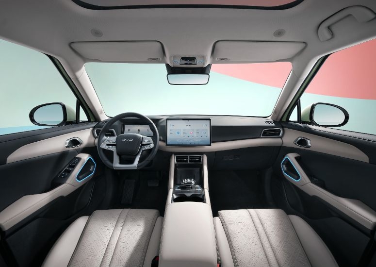 Không Gian Nội Thất Rộng Rãi